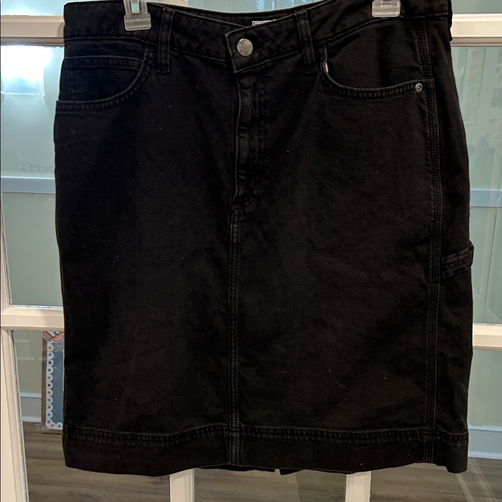 Lee Black Denim Skirt